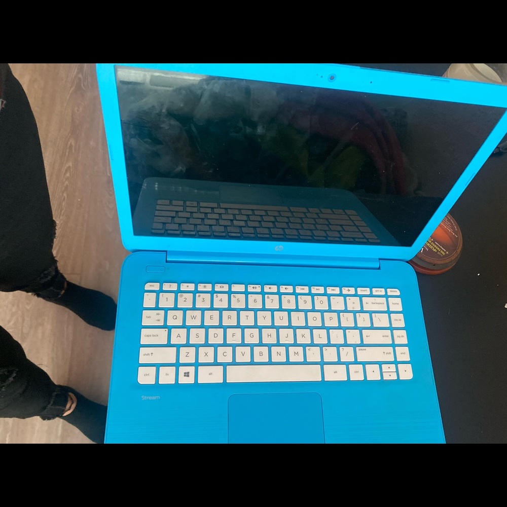 HP laptop, never us brand new